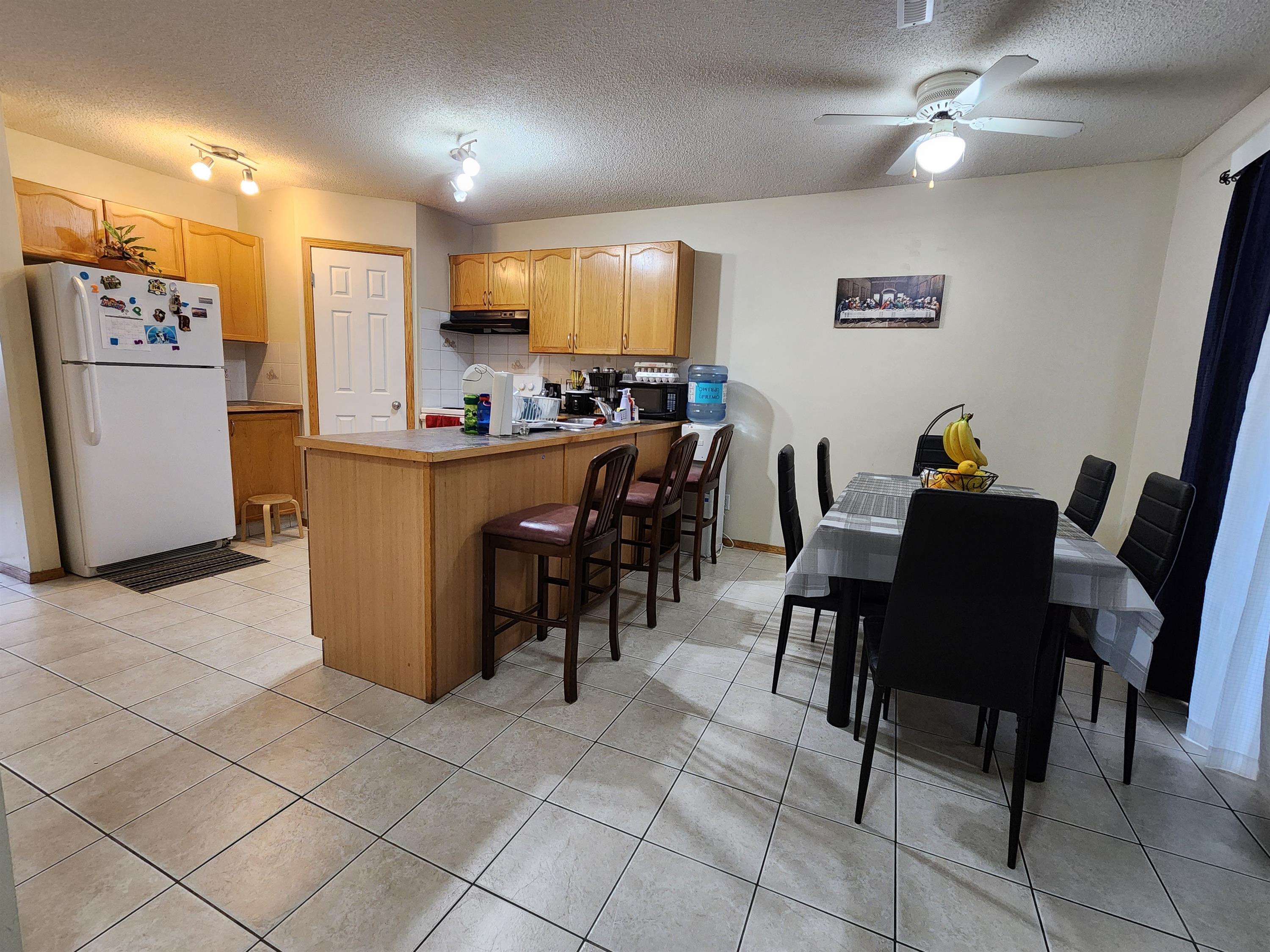 227 3 Avenue - 202